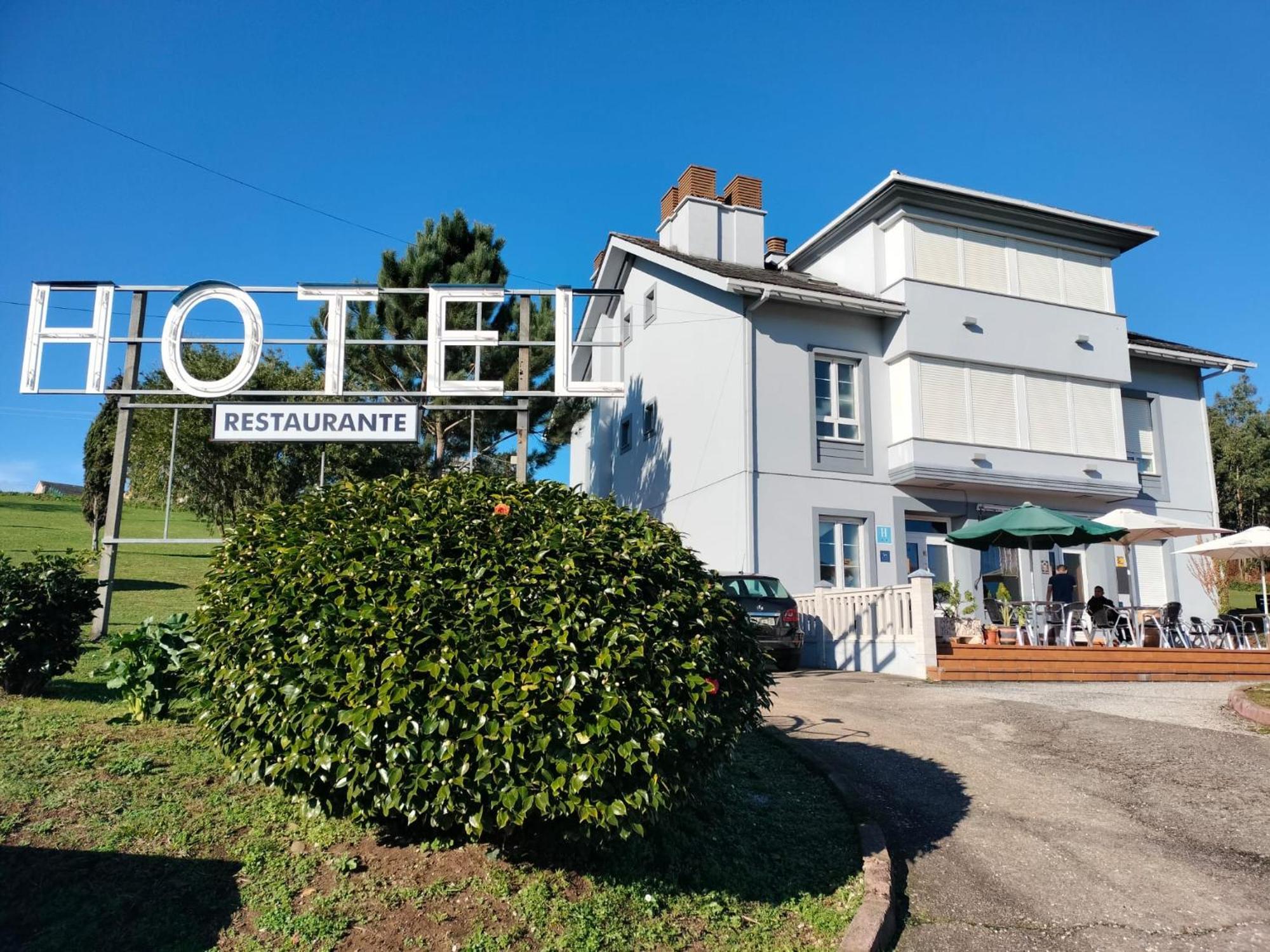 Hotel Capellan Navia Exterior photo